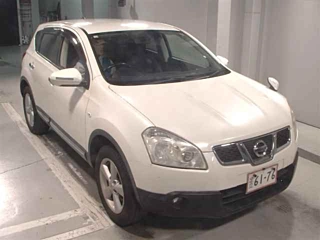 NISSAN DUALIS 2010