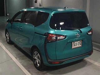 TOYOTA SIENTA 2019