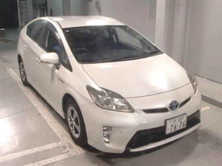 TOYOTA PRIUS 2014