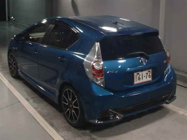 TOYOTA AQUA 2014