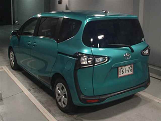 TOYOTA SIENTA 2018