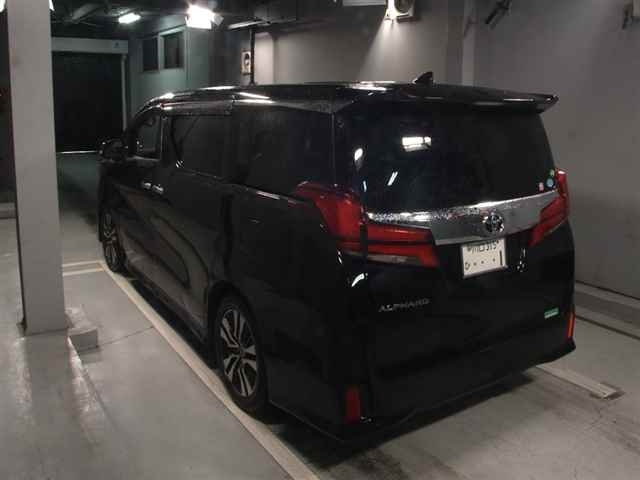 TOYOTA ALPHARD 2018
