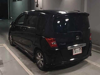 HONDA FREED 2008