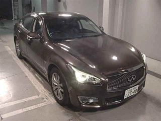 NISSAN FUGA 2015