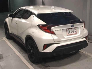 TOYOTA C-HR 2021