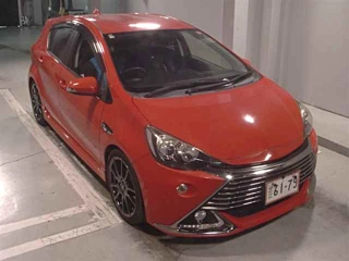 TOYOTA AQUA 2014