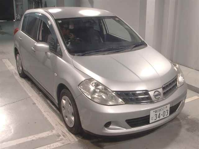 NISSAN TIIDA 2009