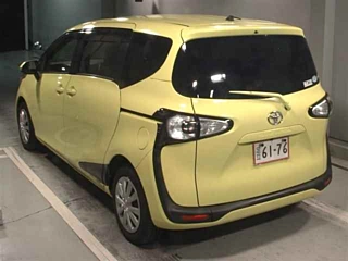 TOYOTA SIENTA 2016