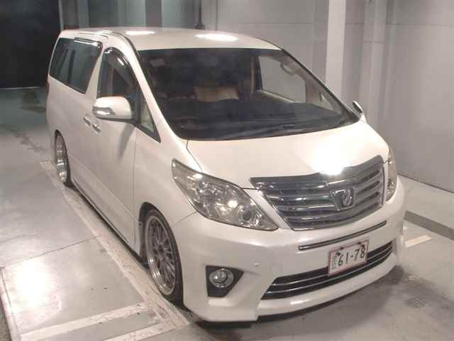 TOYOTA ALPHARD 2009
