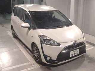 TOYOTA SIENTA 2015