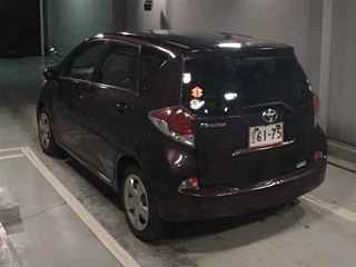 TOYOTA RACTIS 2014