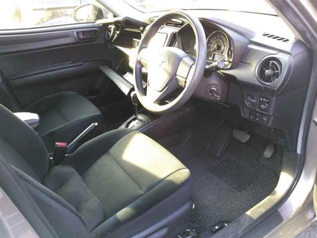 TOYOTA COROLLA AXIO 2017