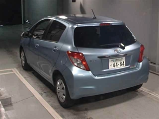 TOYOTA VITZ 2012
