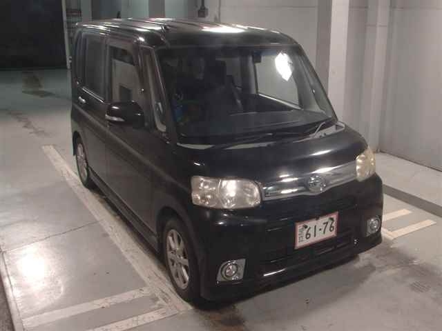 DAIHATSU TANTO 2012