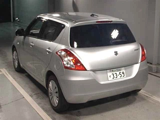 SUZUKI SWIFT 2015