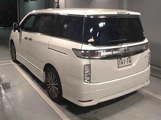 NISSAN ELGRAND 2019
