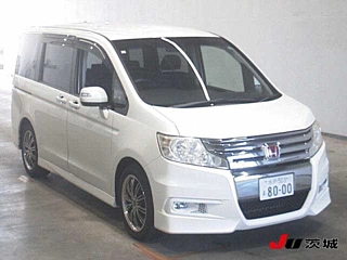 HONDA STEP WAGON 2011