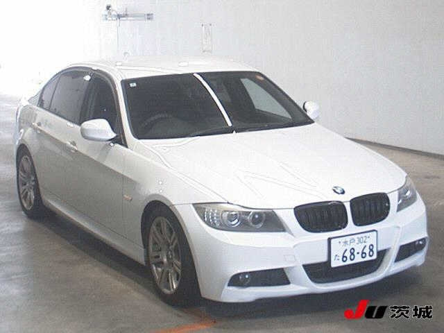 BMW 3 SERIES 2012