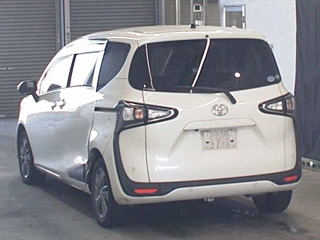 TOYOTA SIENTA 2019