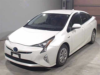 TOYOTA PRIUS 2016