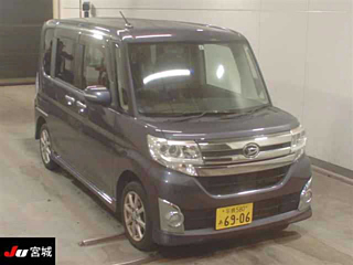 DAIHATSU TANTO 2015