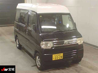 MITSUBISHI MINICAB VAN 2013
