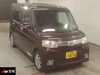 DAIHATSU TANTO 2012
