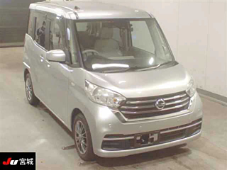 NISSAN DAYZ ROOX 2020