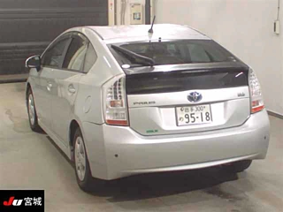 TOYOTA PRIUS 2010