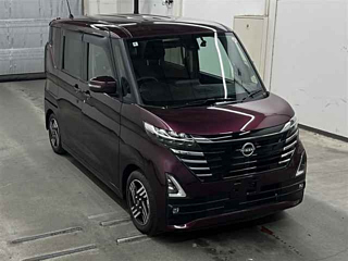 NISSAN ROOX 2024