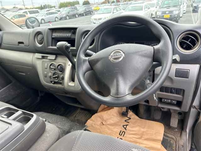 NISSAN CARAVAN VAN 2015