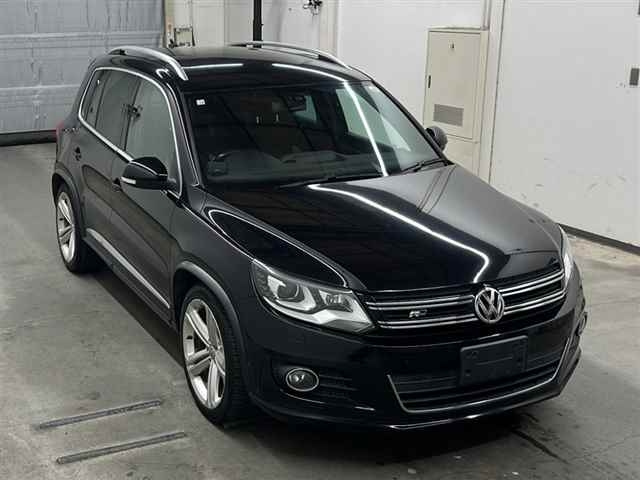 VOLKSWAGEN TIGUAN 2014