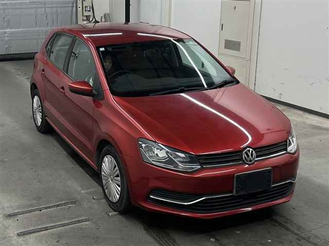 VOLKSWAGEN POLO 2014