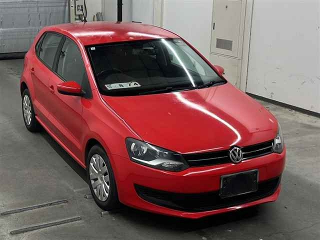 VOLKSWAGEN POLO 2012