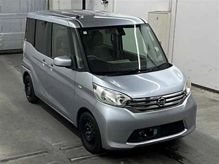 NISSAN DAYZ ROOX 2015