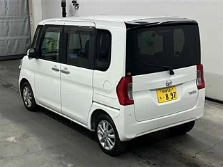 DAIHATSU TANTO 2018