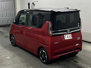 NISSAN ROOX 2020