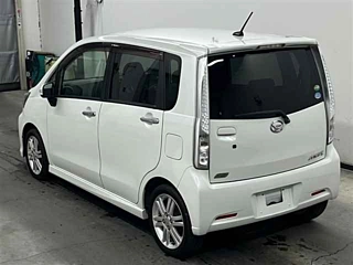DAIHATSU MOVE 2013