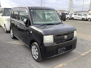 TOYOTA PIXIS SPACE 2012