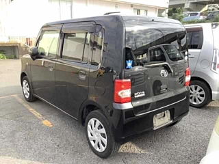 TOYOTA PIXIS SPACE 2012