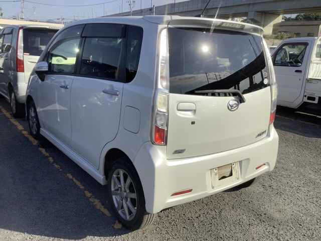 DAIHATSU MOVE 2011