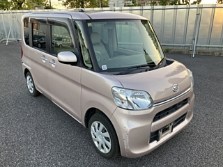 DAIHATSU TANTO 2014