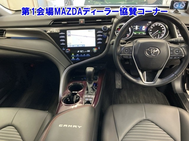 TOYOTA CAMRY 2021