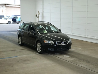 VOLVO V50 2010