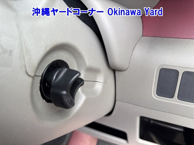 TOYOTA PIXIS SPACE 2013