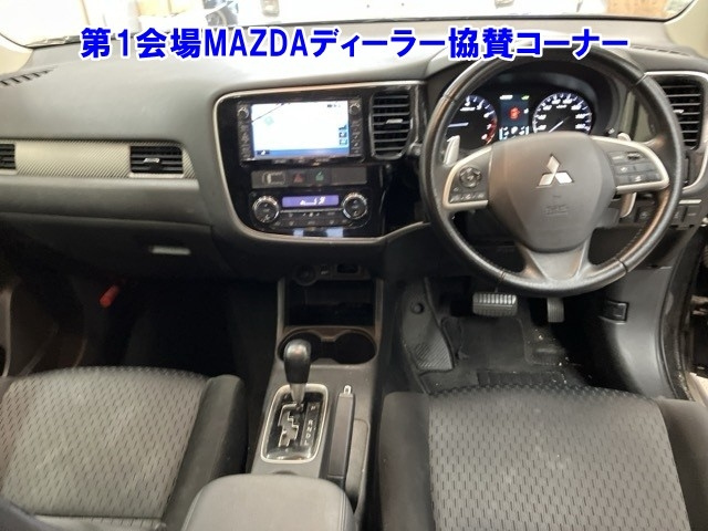 MITSUBISHI OUTLANDER 2012