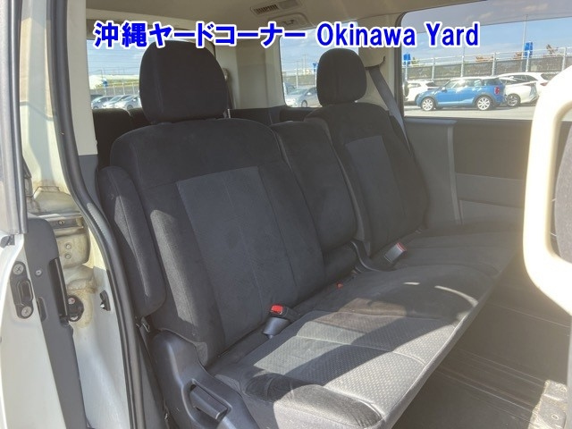 MITSUBISHI DELICA D5 2010