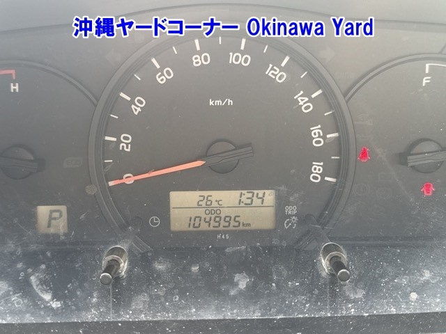 TOYOTA HIACE VAN 2014