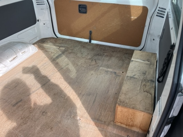 MAZDA BONGO VAN 2009