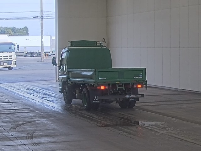 MITSUBISHI CANTER 2015